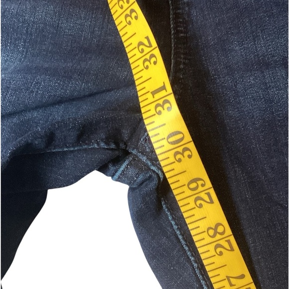 Denizen from Levi's Dark Indigo Skinny Mid Rise Jeans Plus Size 18 - Picture 5 of 12